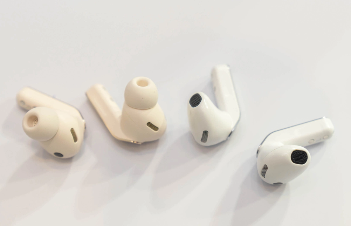 Galaxy Buds 4 ra mắt với thiết kế mới, nhiều tính năng AI