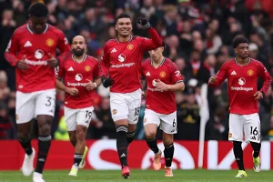 Kịch tính đến giây cuối, Man Utd đánh bại Fulham tại Old Trafford